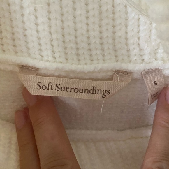 Soft Surroundings Chenille  ivory turtleneck tunic size S - Picture 5 of 6